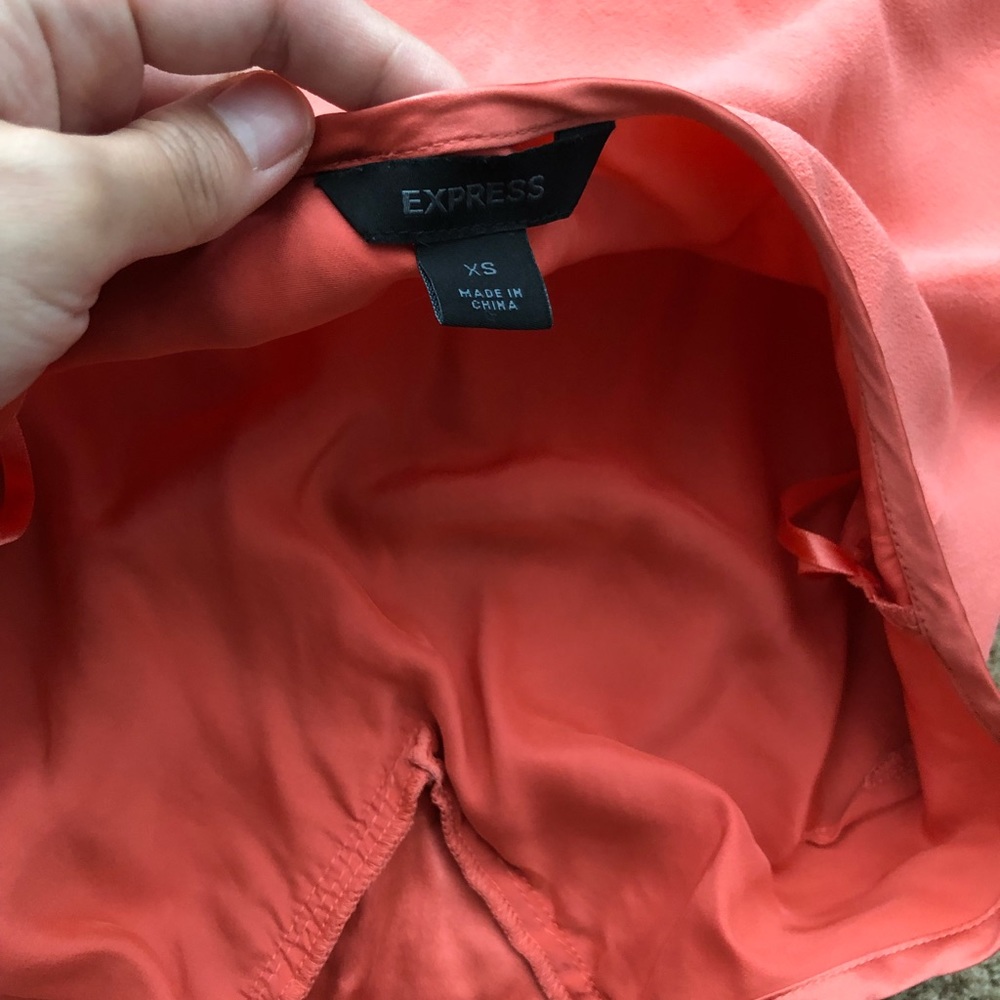 Express halter top size XS, orange salmon pink - Picture 9 of 12